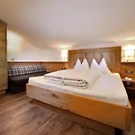 Garni Monte Lägenhetshotell 3*