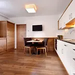 Garni Monte Lägenhetshotell 3*