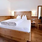 Garni Monte 3* Kartitsch
