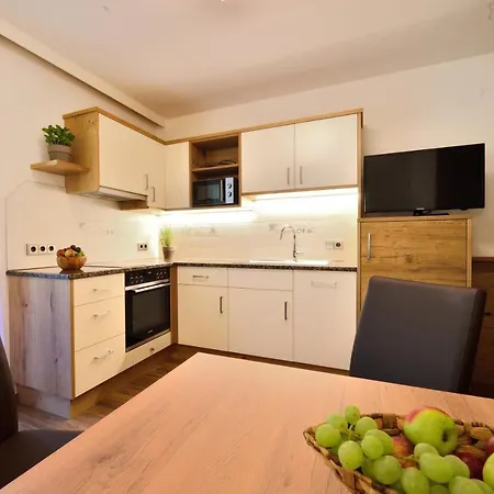 Garni Monte Apartmanhotel Kartitsch