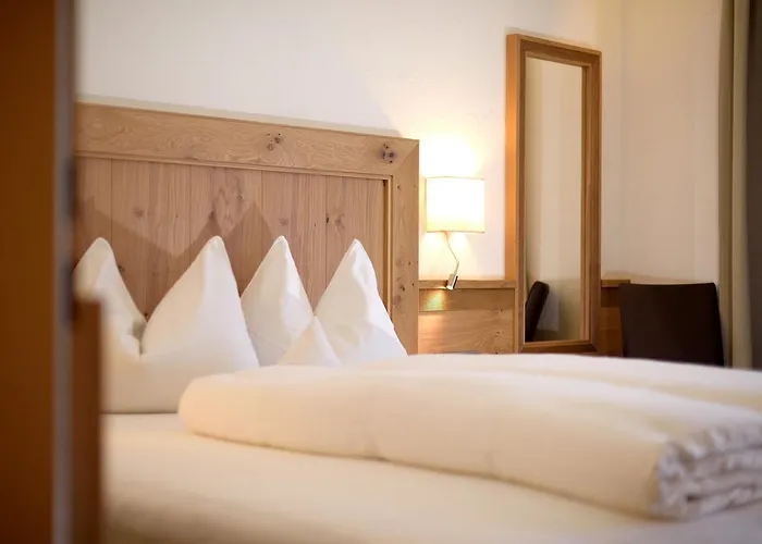 Garni Monte 3* كارتياسش