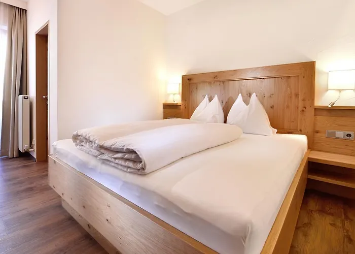 Garni Monte 3* كارتياسش